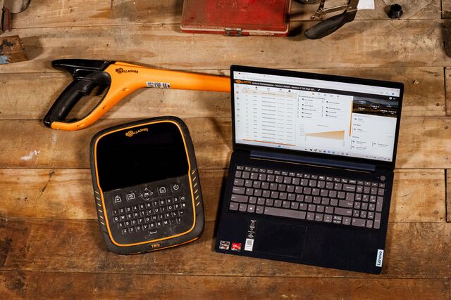 A laptop, weigh scale & reader and eid tag reader